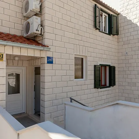Apartment Davorka Bol