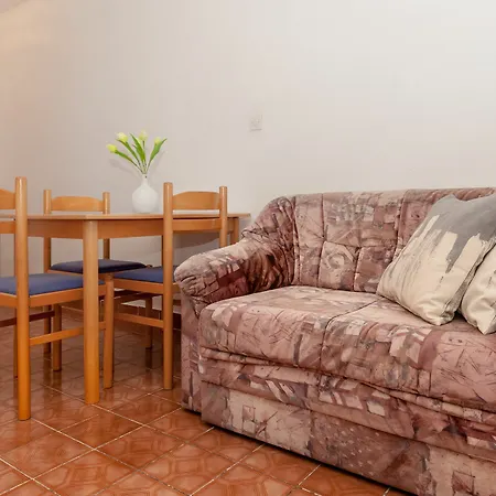Apartment Davorka Bol